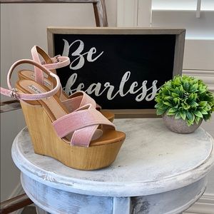 Steve Madden Brittany Blush Pink Wedges!